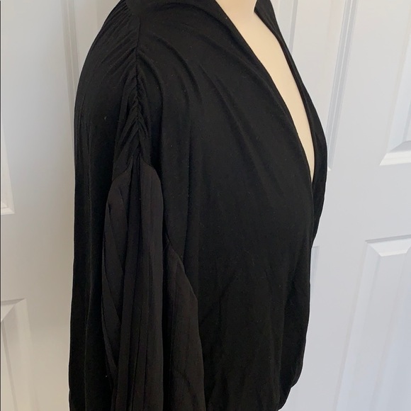 Buckle red by BKE pleated sleeve deep V top - Picture 13 of 15